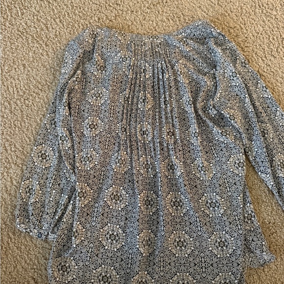 GRACE Blouse size medium - Picture 6 of 6